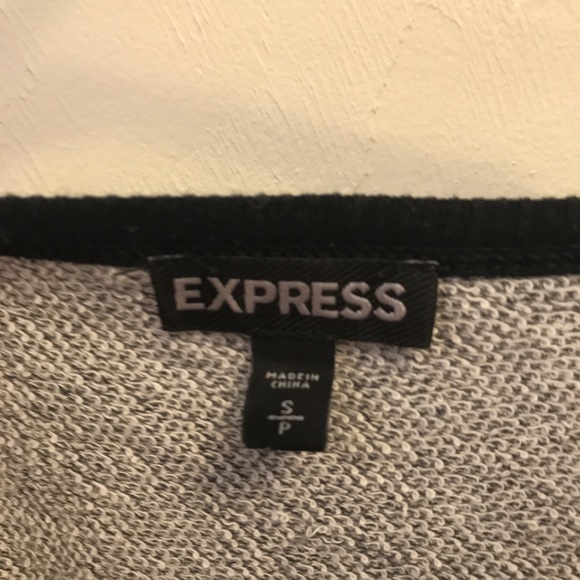 Express Beaded Tiger Head, Cropped Sweatshirt - Picture 4 of 4